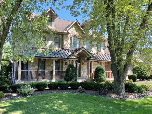 12051 S 72nd Ct, Palos Heights, IL 60463
