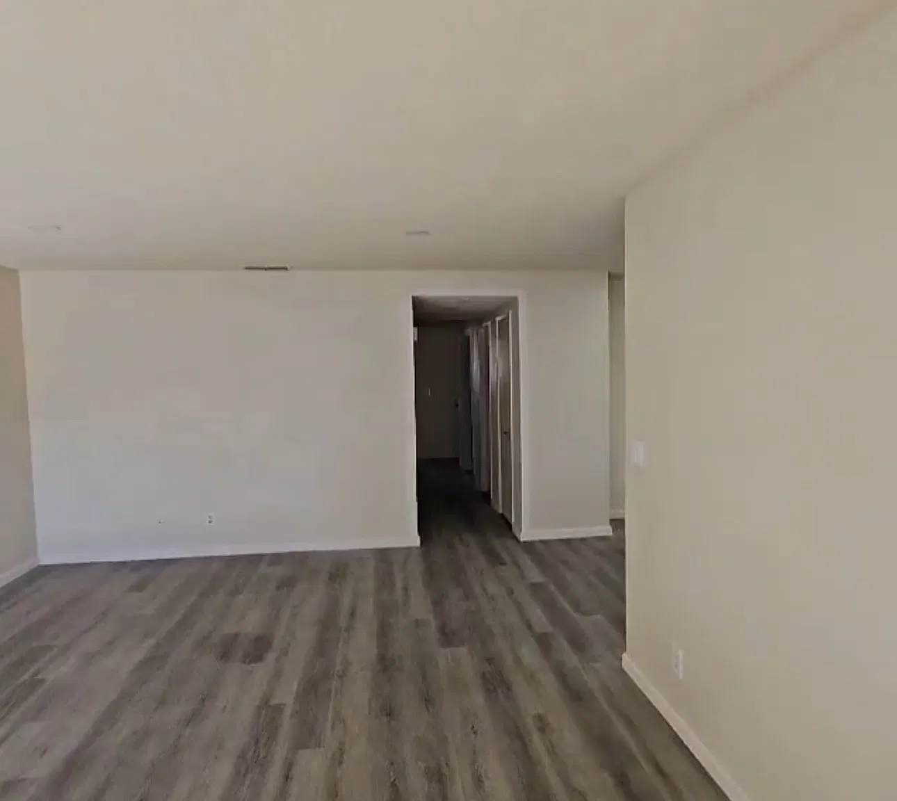 3 bed, 1458 sqft, $2,495 — Photo 2