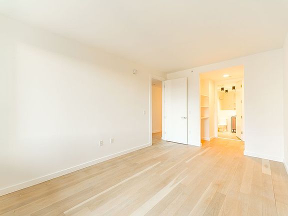 5th image of 4115 23rd St APT 4A