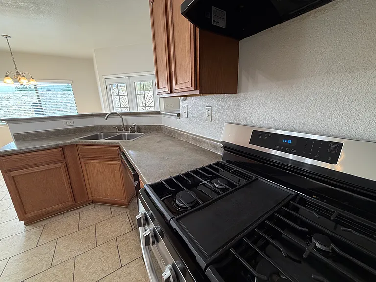 11481 Lucio Moreno Dr — Photo 10