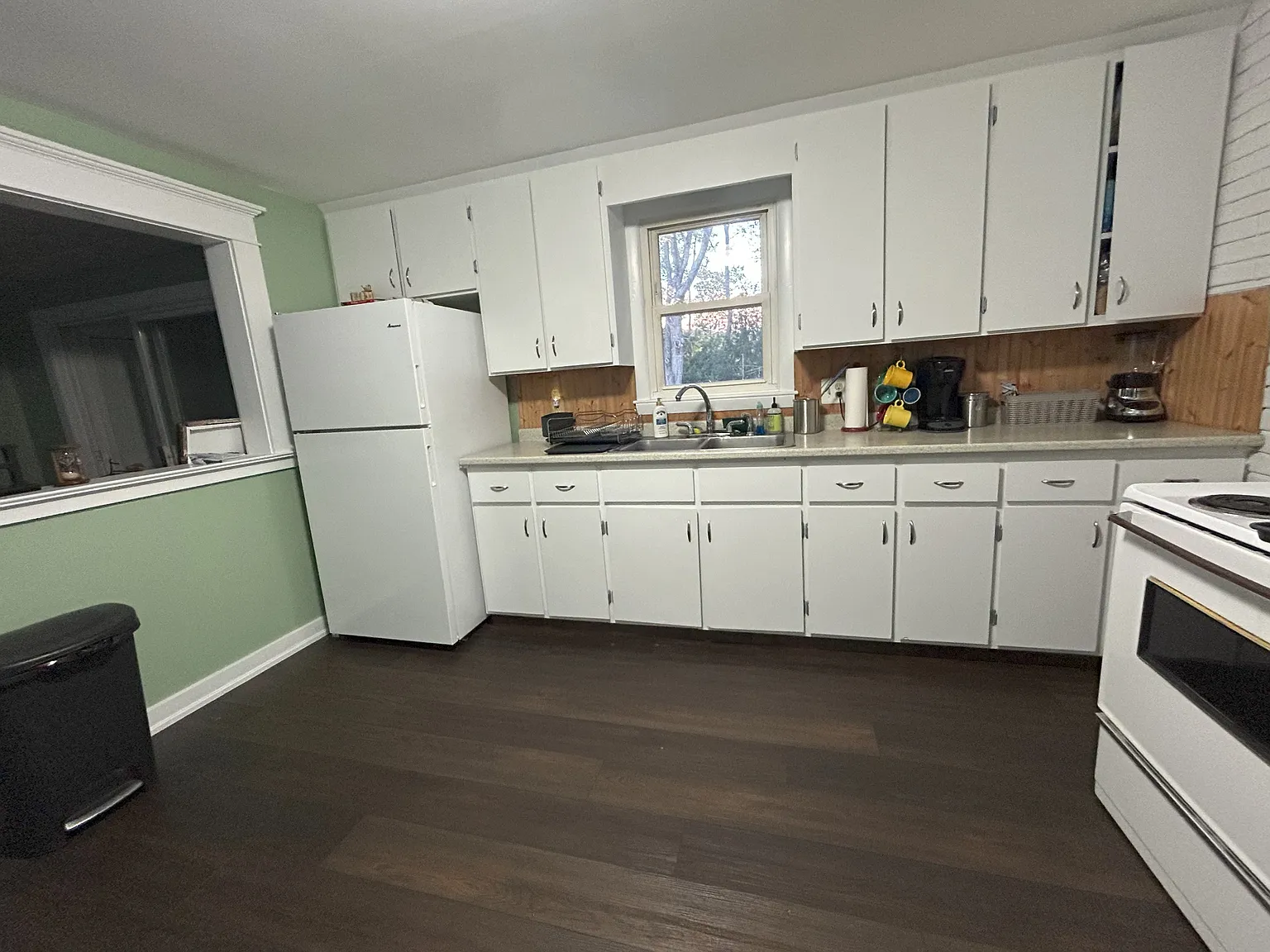 670 Kennebec St — Photo 2