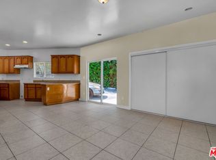 1157 1/2 5th Ave, Los Angeles, CA 90019