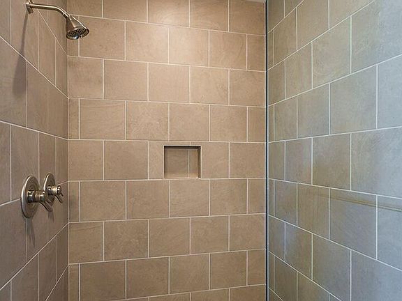 5th image of 2175 Patchen Lake Ln #38