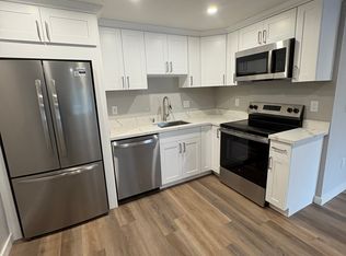 348 Waverley St #A, Menlo Park, CA 94025