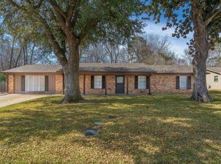 1807 Swan St, Longview, TX 75604