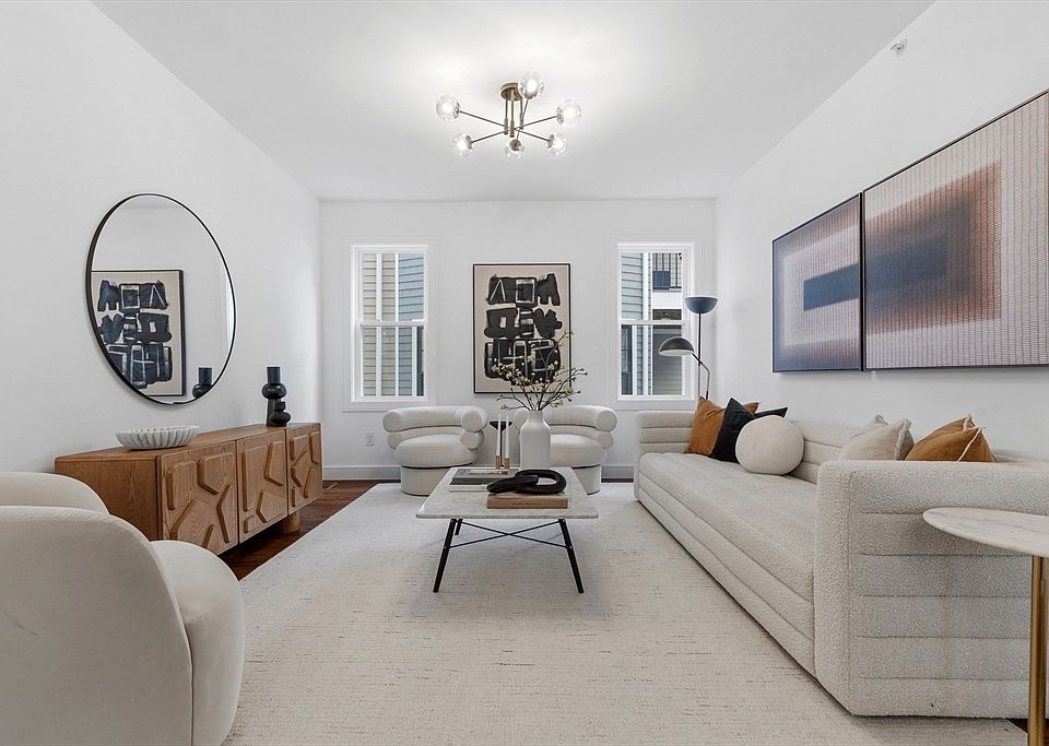 1st image of 73 Romsey St #2