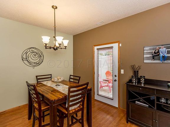 5th image of 508 19th Ave W Unit A