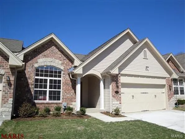 2815 Barvilla Ct, Ballwin, MO 63021