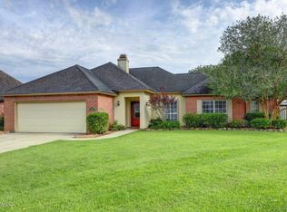 104 Cricklade Ct, Youngsville, LA 70592