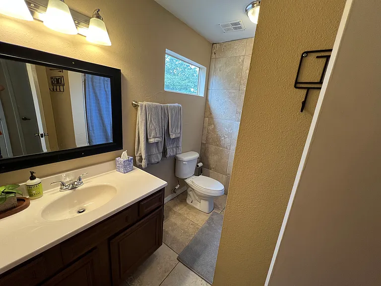 3102 Las Brisas Dr — Photo 27