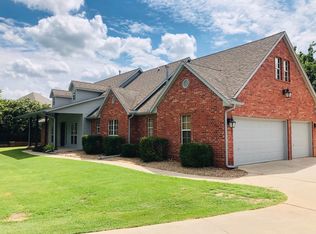 4205 S Telephone Rd, Moore, OK 73160