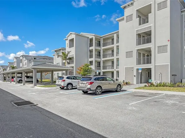 12180 Wellen Golf St #202, Venice, FL 34293
