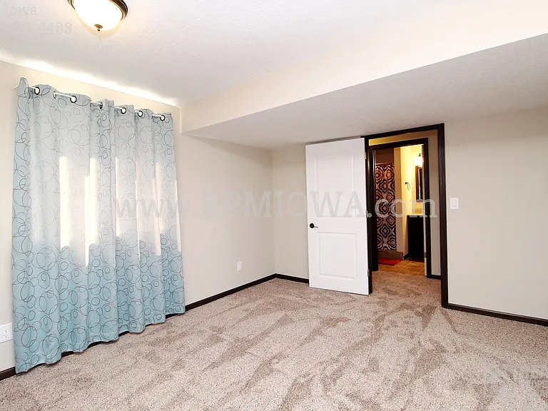 4128 145th St — Photo 32