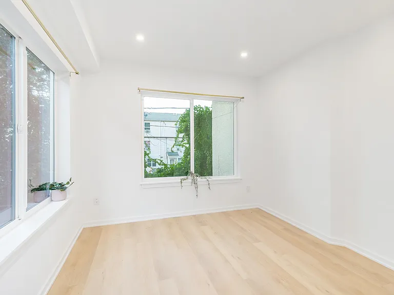 1627 Fontain St #PENTHOUSE — Photo 4