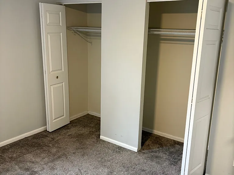 284 Osborn St #1 — Photo 9