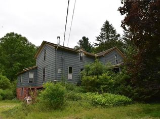 12285 Auburn Rd, Chardon, OH 44024