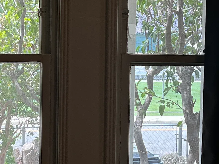 E Wilson St — Photo 7