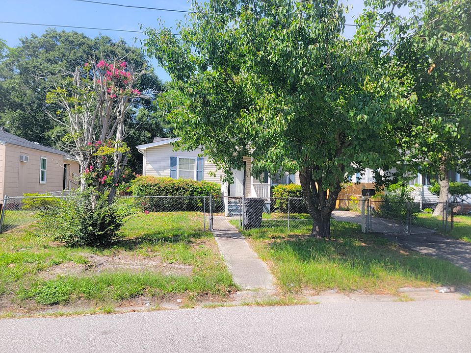1st image of 2213 Suffolk St