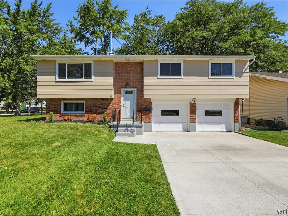 35 Tomcyn Dr
