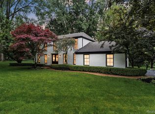 5341 Forest Way, Bloomfield Hills, MI