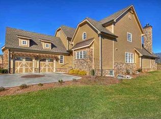 1457 Drakes Ridge Ln, Bowling Green, KY 42103