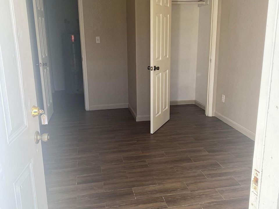 2nd image of 4075 Reed St