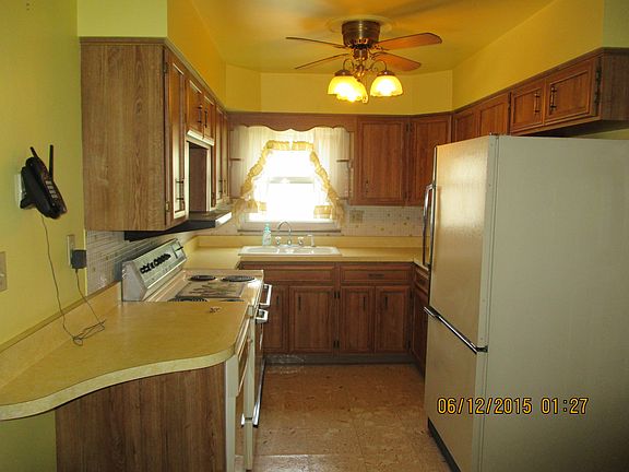 Kitchen Main Floor