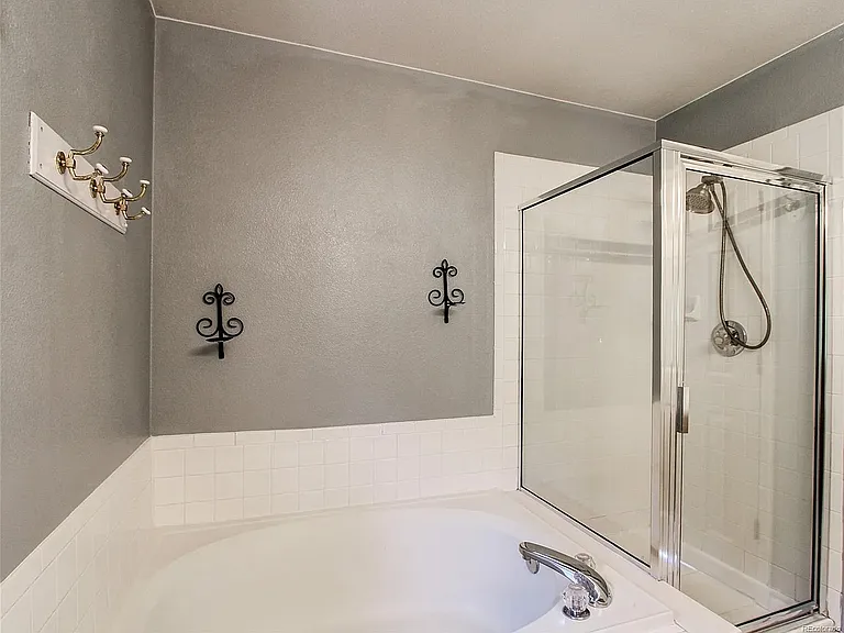 5764 W 118th Ave — Photo 16