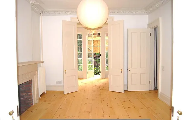 Rented by Avenue Sotheby's International Realty | media 18