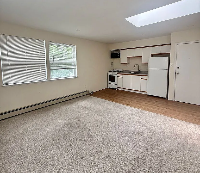 2061 Washington Ave #2