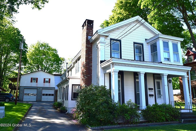 2nd image of 62 Saratoga Avenue