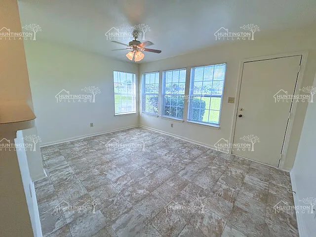 407 Marion Way — Photo 4