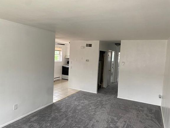 5th image of 3812 Ann St