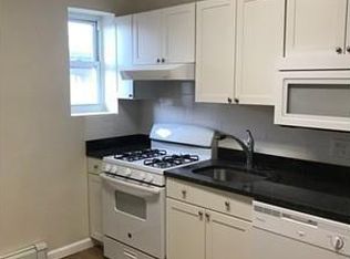 246 Cambridge St, Boston, MA 02114