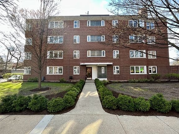 2nd image of 7208 Oak Ave APT 1SW