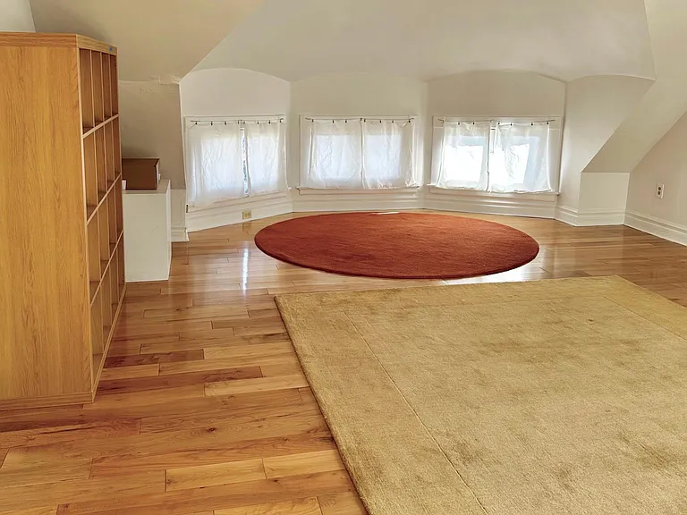 2327 Upland Pl #3 — Photo 12