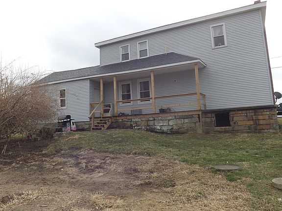 5th image of 111 N High St