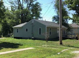 202 N Jefferson St, Madison, MO 65263