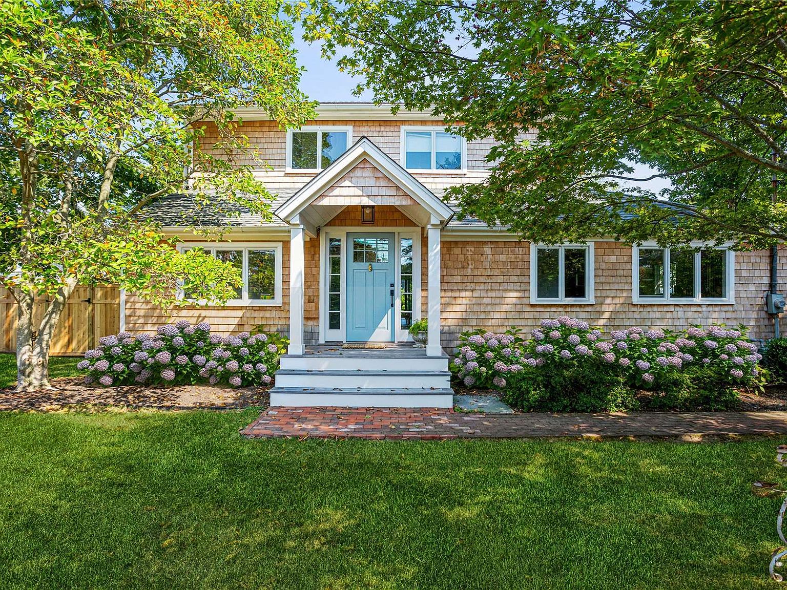 25 Station Road, Bellport, NY 11713 Zillow