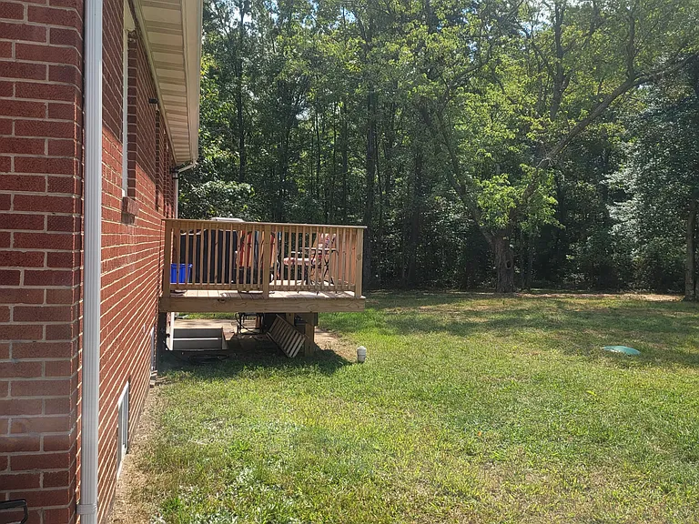 16309 Holly Hill Dr — Photo 23