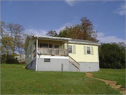 2nd image of 800 13th St