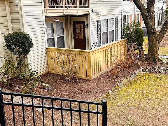 4th image of 13234 Meander Cove Dr #37