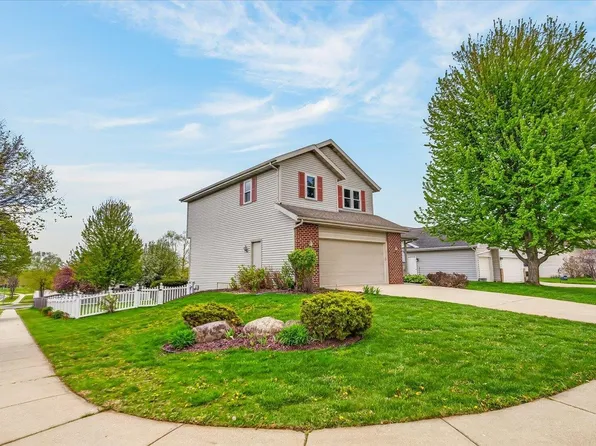 2652 Granite Rd, Fitchburg, WI 53711