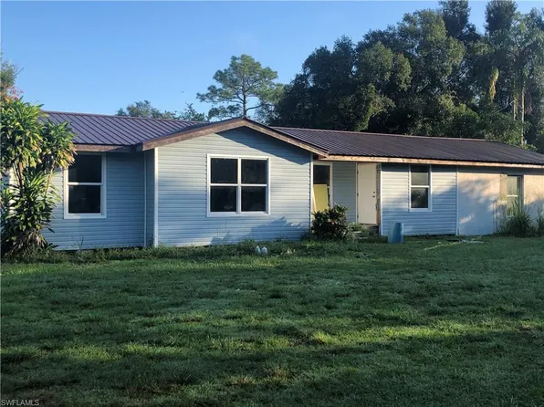 1484 Shawnee Ave, Labelle, FL 33935