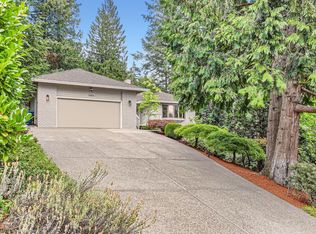2604 SW 64th Pl, Portland, OR 97225