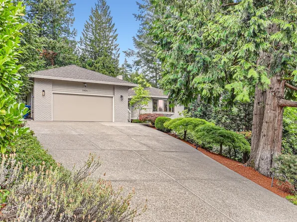 2604 SW 64th Pl, Portland, OR 97225