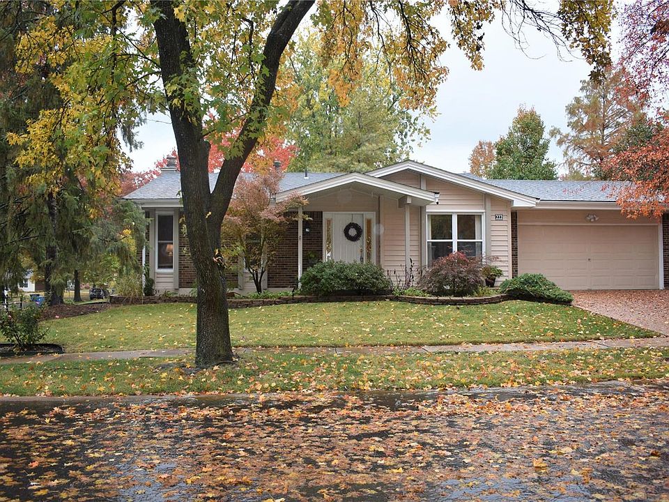 1st image of 222 Bitterwood Dr