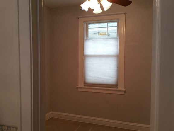 5th image of 2623 N New England Ave