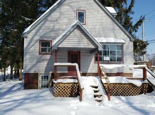 2922 Willowcreek Rd, Portage, IN 46368