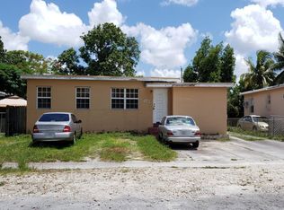 272 E 55th St, Hialeah, FL 33013